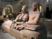 Louvre, sarcofago degli sposi